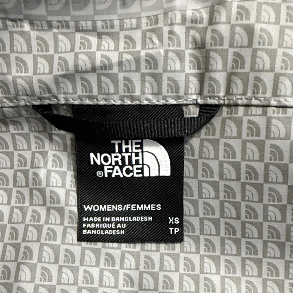 The North Face Women's Floral Pattern Ski Jacket - Picture 11 of 11